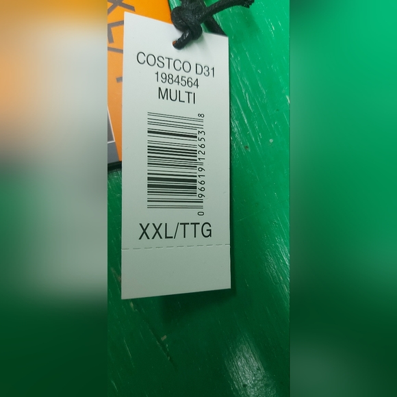 Kirkland Jacket with Hood Black Size XXL Warm and Comfortable. Very Sleek - Picture 8 of 10